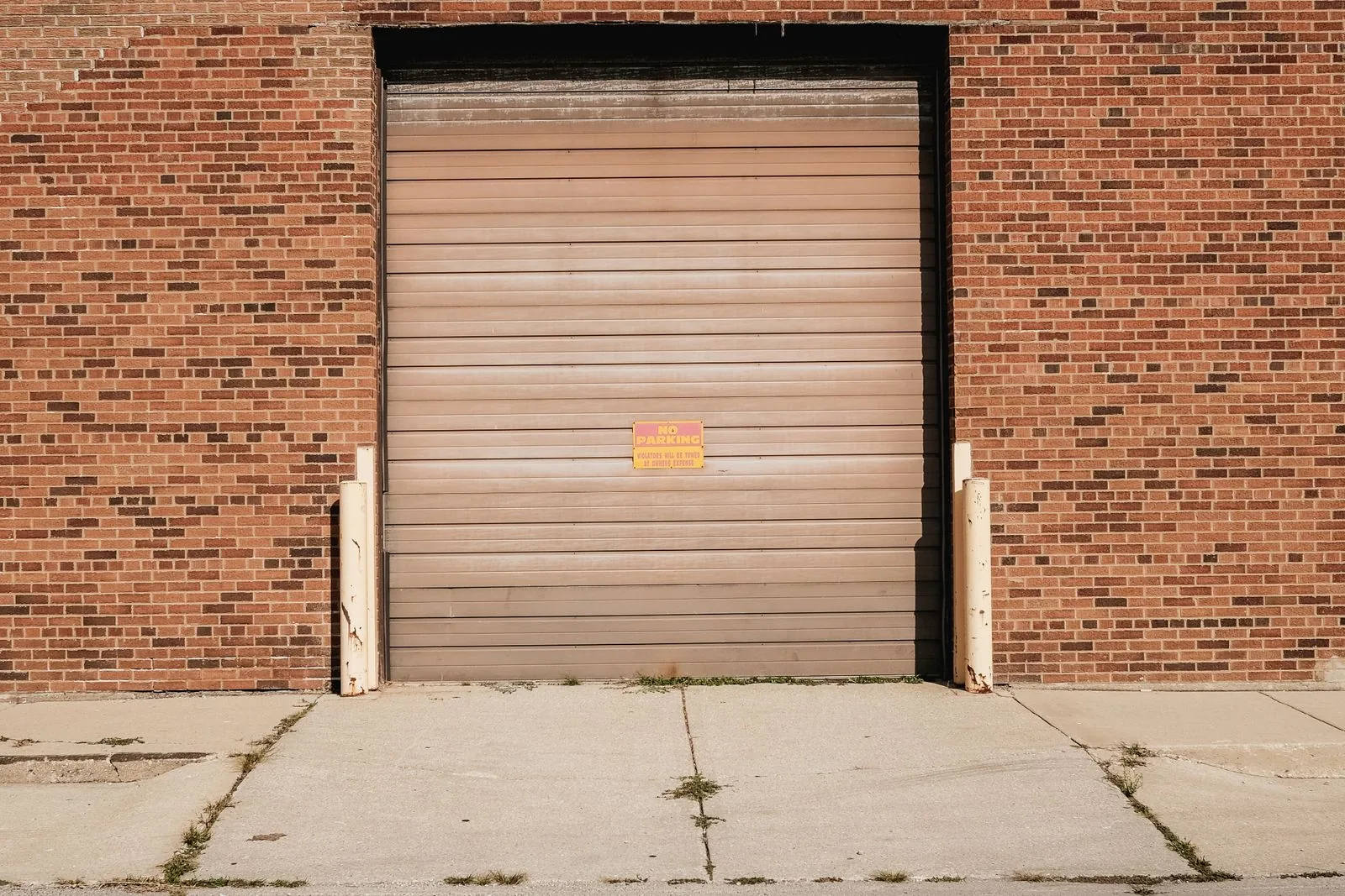 Residential garage door of the kind common in Hawthorne